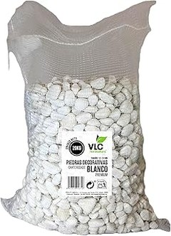 Cómo Mantener las Piedras Decorativas en Tu Jardín